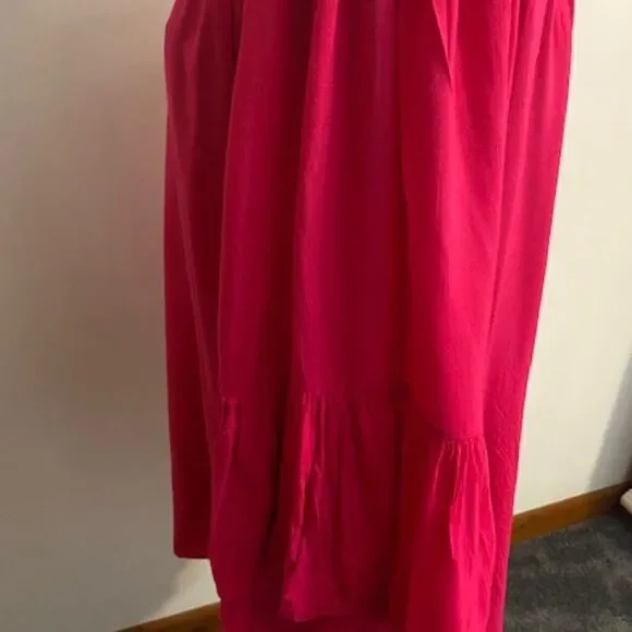 Elan Pink off the shoulder bell sleeves tunic. size OS - Picture 3 of 4